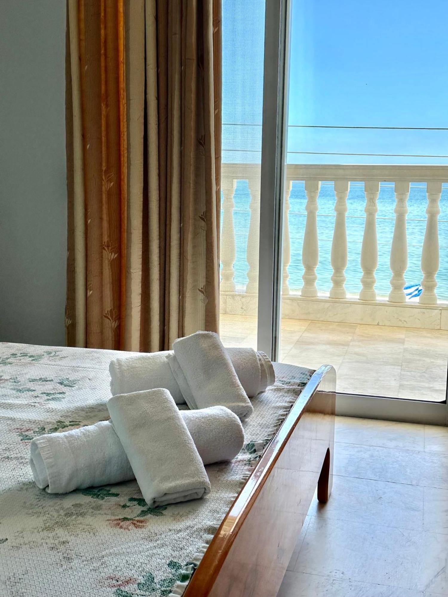 Olympic Beach Rooms מראה חיצוני תמונה
