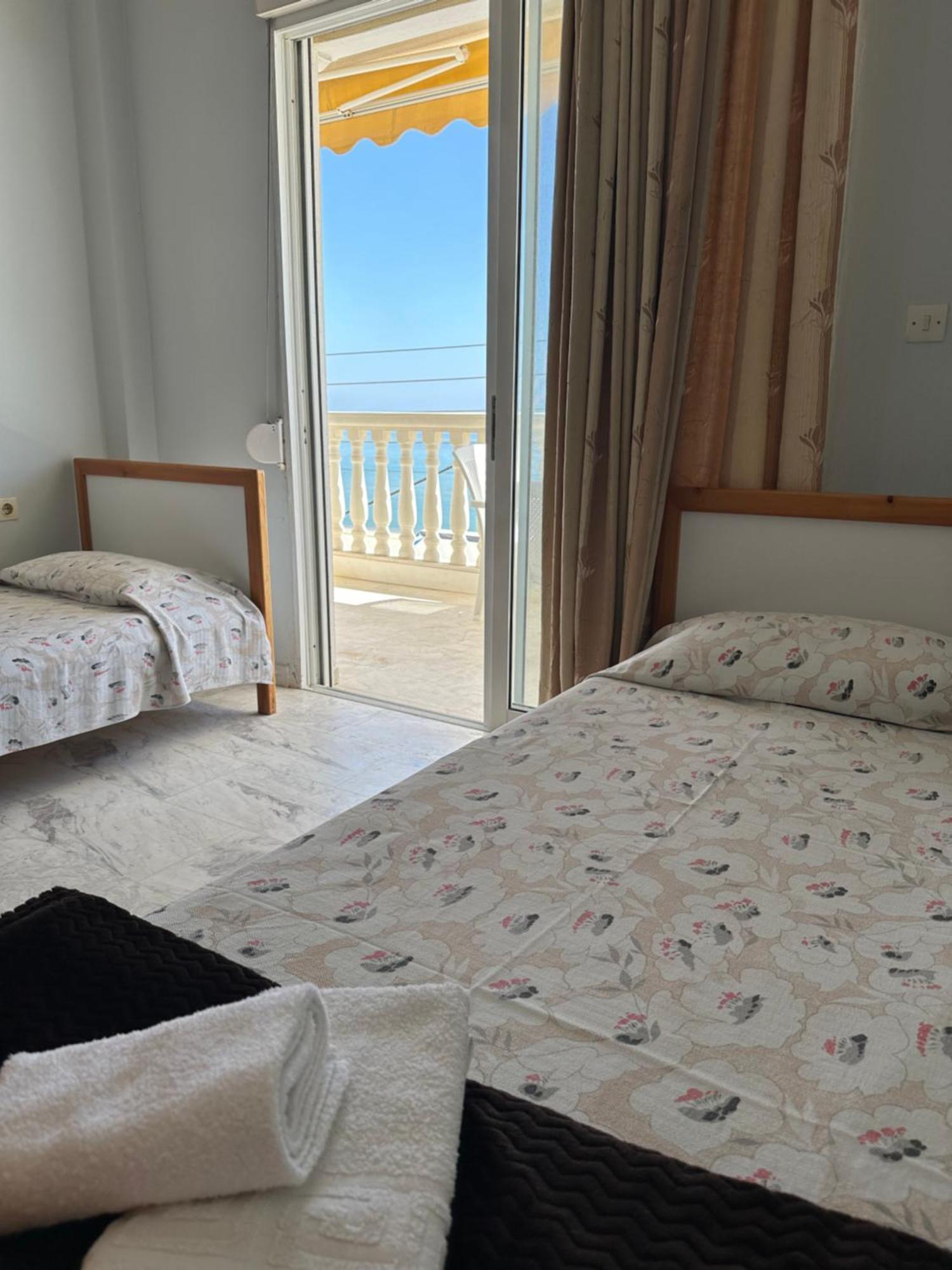 Olympic Beach Rooms חדר תמונה
