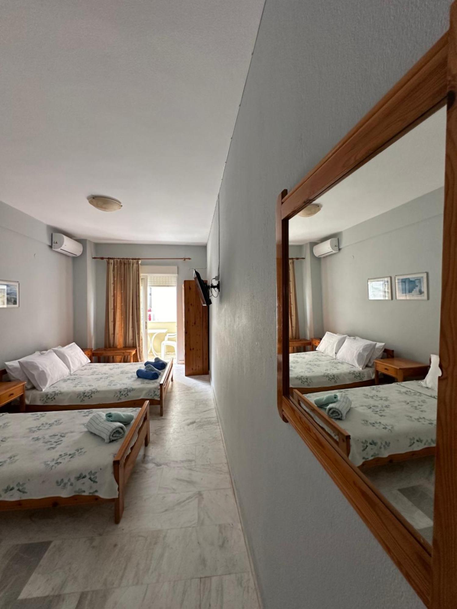 Olympic Beach Rooms חדר תמונה